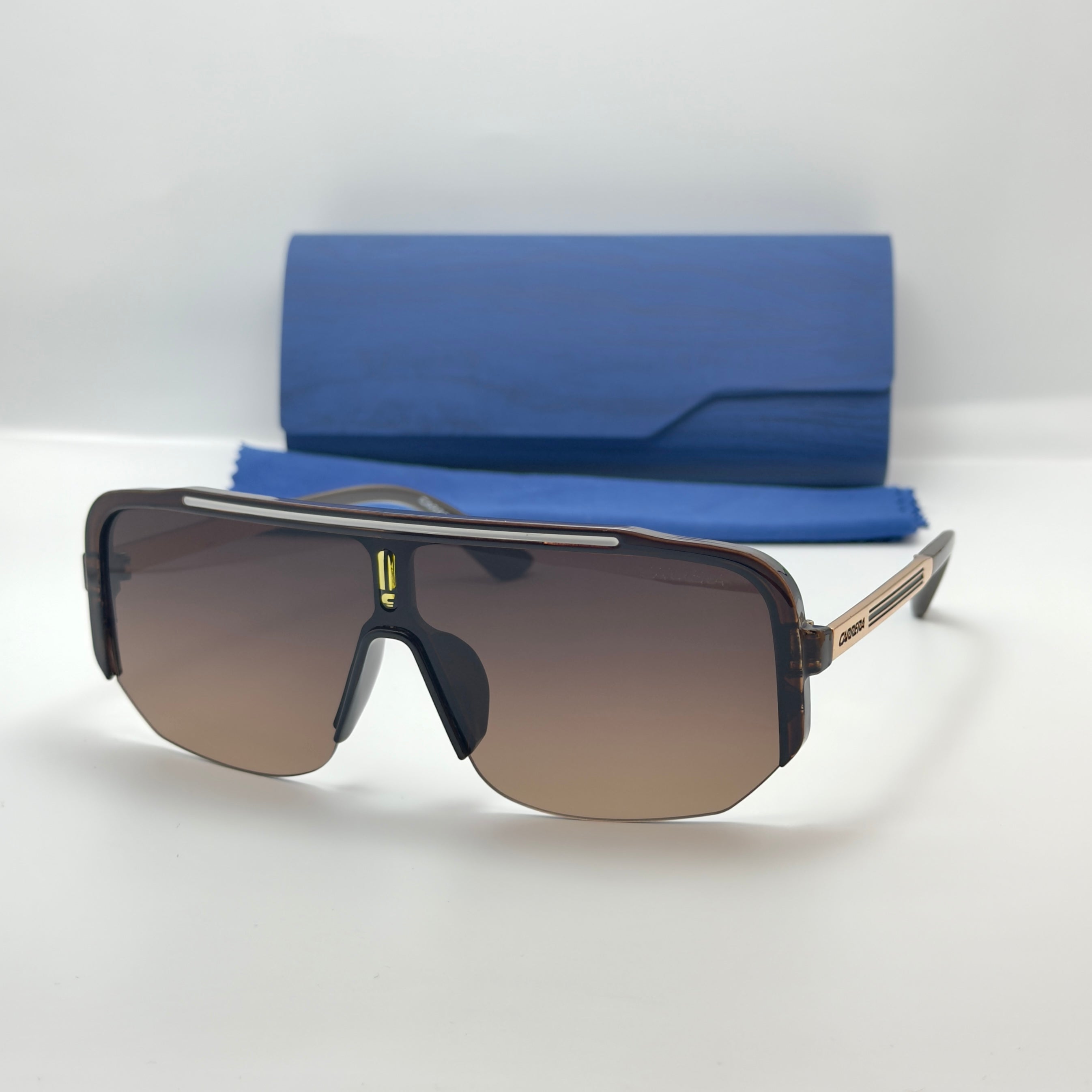 Carrera (style Glory/Grand Prix) 3